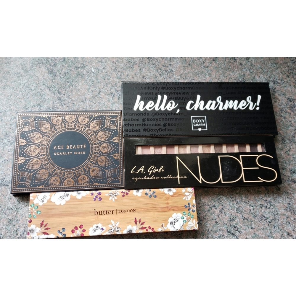 Eyeshadow bundle